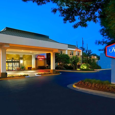Hampton Inn Alexandria Bagian luar foto